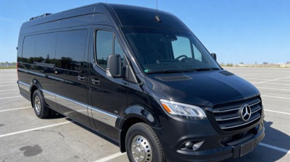 los angeles employee shuttle van service