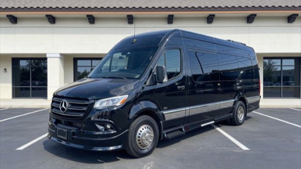 santa clarita corporate sprinter van service