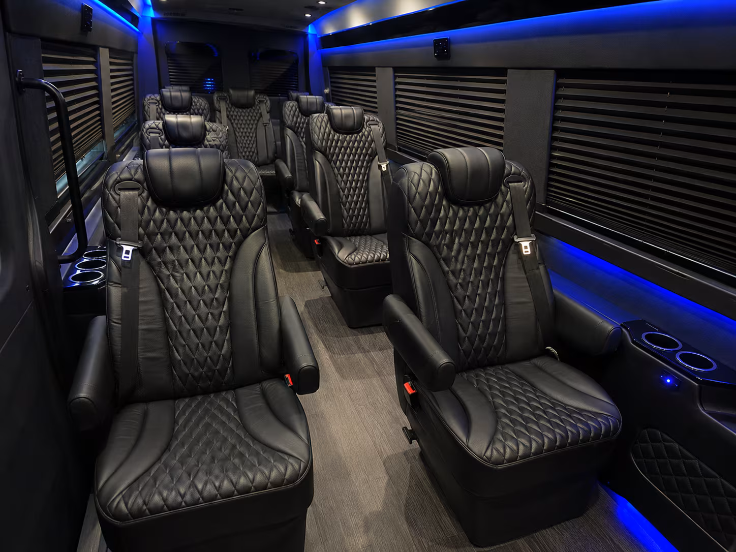 oxnard 10 passenger sprinter van inside